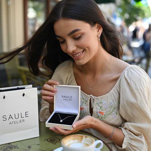 MŪSU KLIENTES MĪL SAULE ATELIER